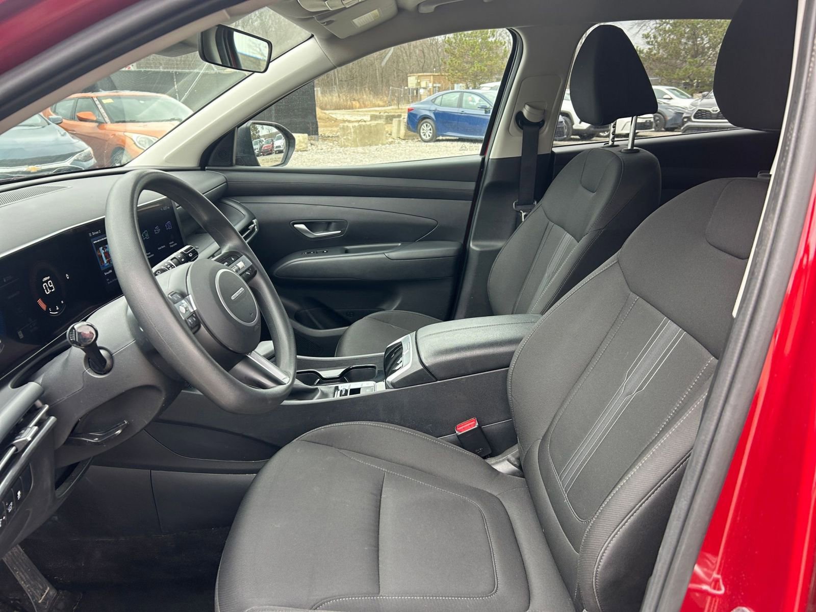 Used 2025 Hyundai Tucson SEL image 30