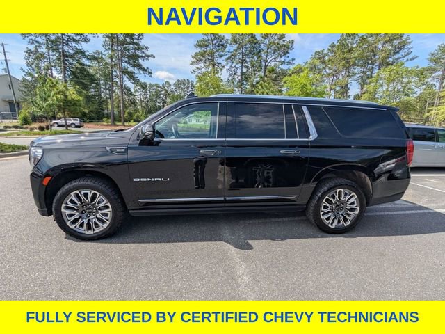 Used 2024 GMC Yukon XL Denali Ultimate AWD/4WD image 9