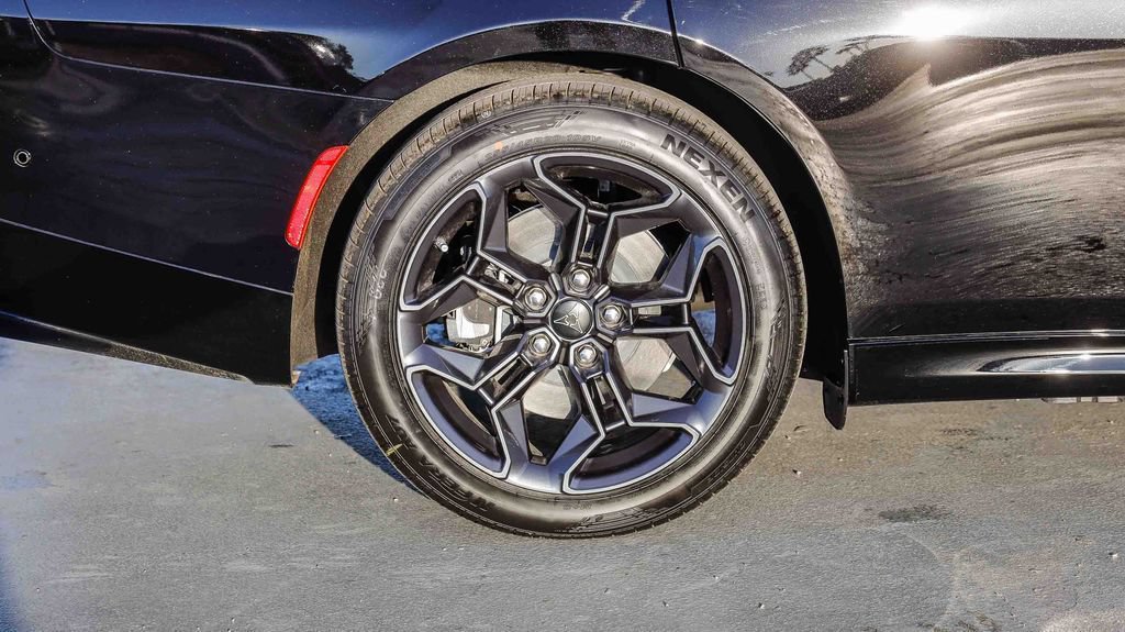 New 2026 Dodge Charger R/T AWD/4WD image 12
