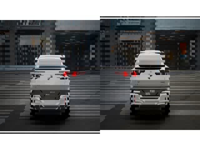 New 2026 BMW X2 xDrive28i w/ Convenience Package image 5