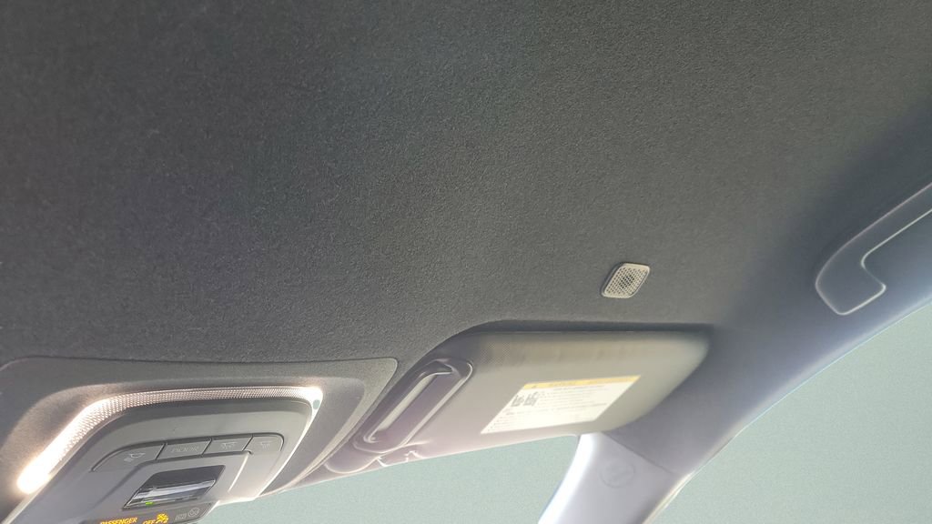 Used 2025 Toyota Corolla SE image 20