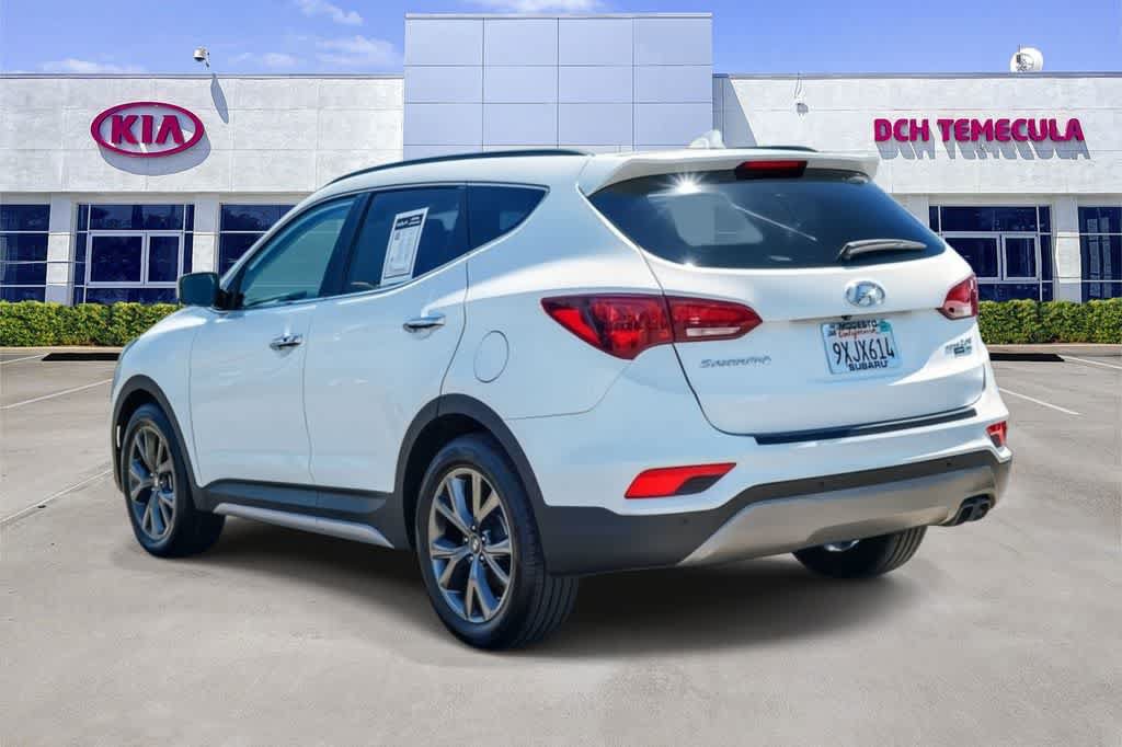 Used 2018 Hyundai Santa Fe Sport w/ Cargo Package AWD/4WD image 6