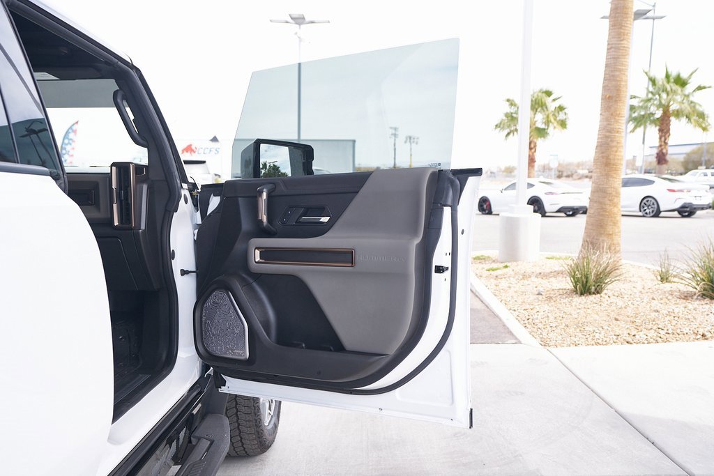 Used 2025 GMC Hummer EV 3X image 13