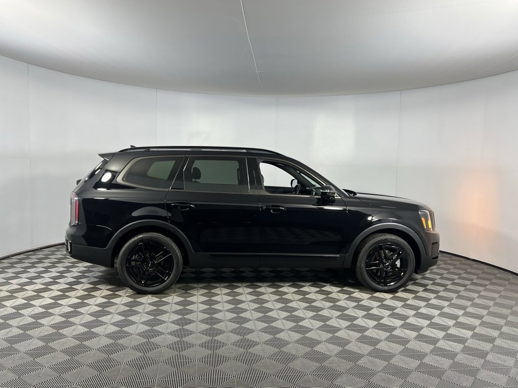 Used 2024 Kia Telluride SX Prestige X-Line image 3
