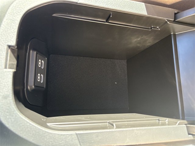 Used 2025 Toyota RAV4 XLE w/ Convenience Package image 21