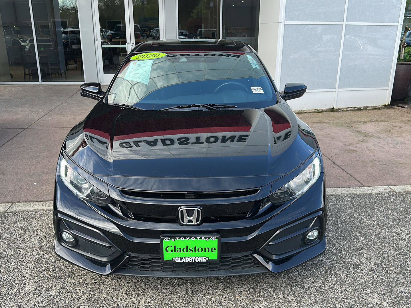 Used 2020 Honda Civic EX image 2