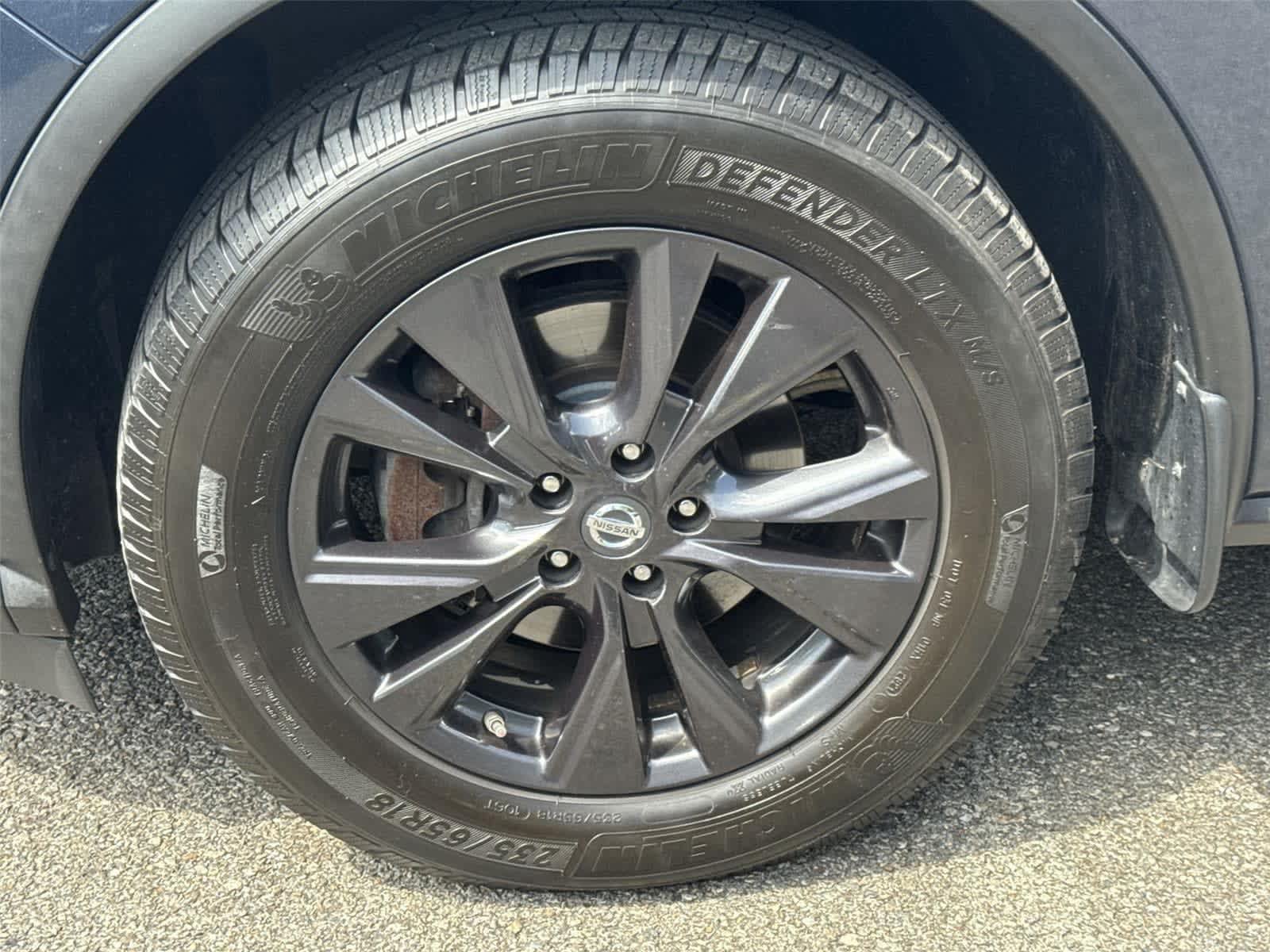 Used 2018 Nissan Murano SV w/ Premium Package AWD/4WD image 8