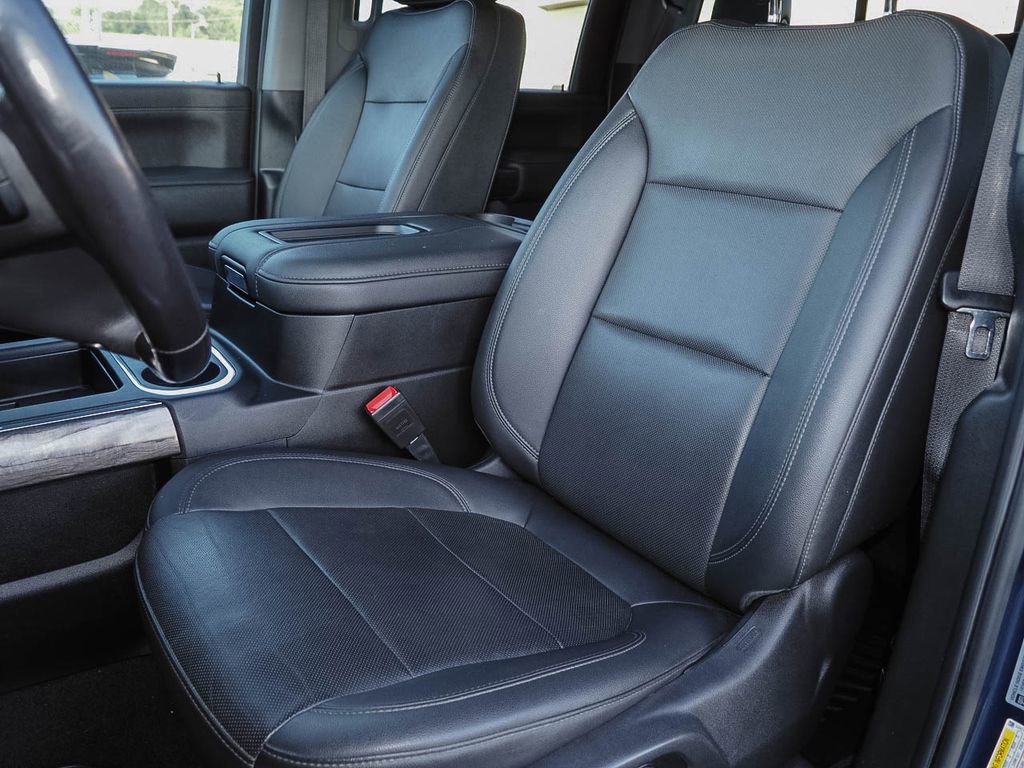 Certified 2022 Chevrolet Silverado 2500 LTZ w/ LTZ Convenience Package AWD/4WD image 9