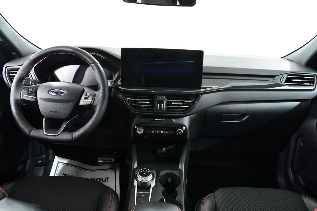 Used 2024 Ford Escape ST-Line w/ Tech Pack #1 AWD/4WD image 7