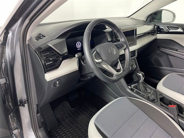 Used 2025 Volkswagen Taos S image 3