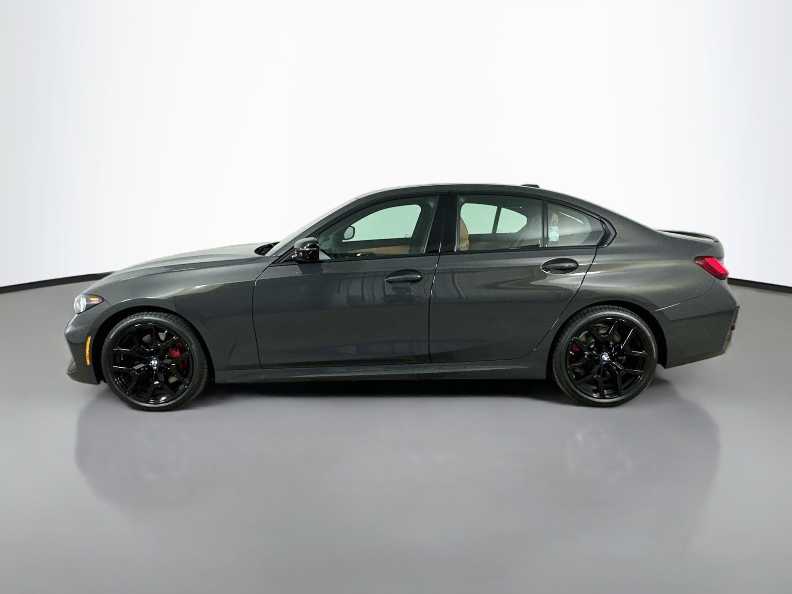 New 2026 BMW 330i xDrive Sedan w/ M Sport Package AWD/4WD image 8