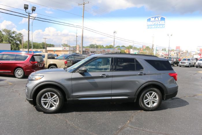 Used 2021 Ford Explorer XLT w/ Equipment Group 202A image 8