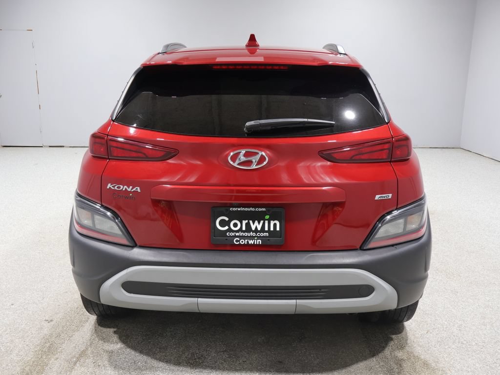 Used 2022 Hyundai Kona SEL w/ Winter Weather Package AWD/4WD image 3