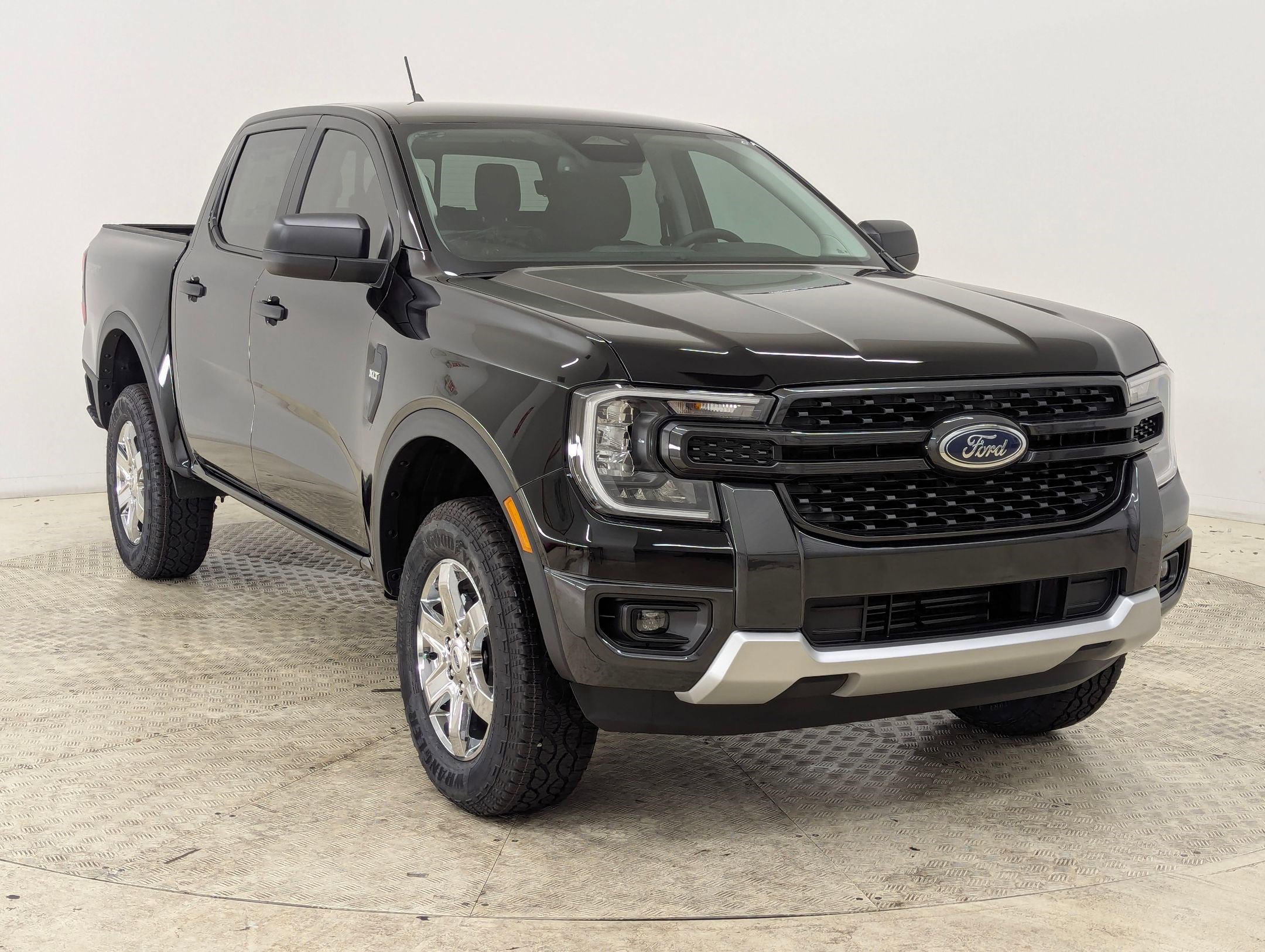 New 2026 Ford Ranger XLT w/ Equipment Group 301A High RWD image 7