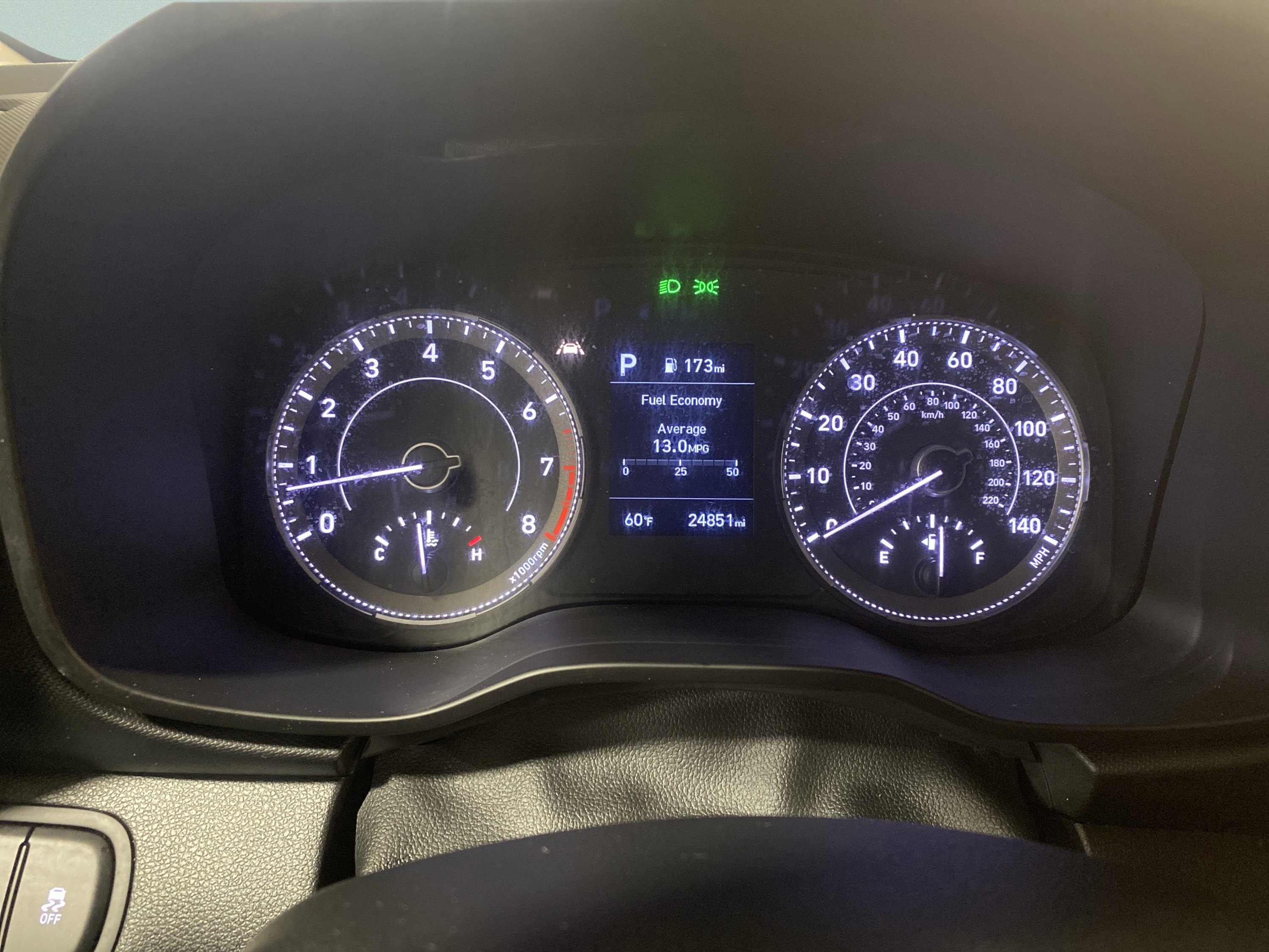 Used 2022 Hyundai Venue SEL image 19