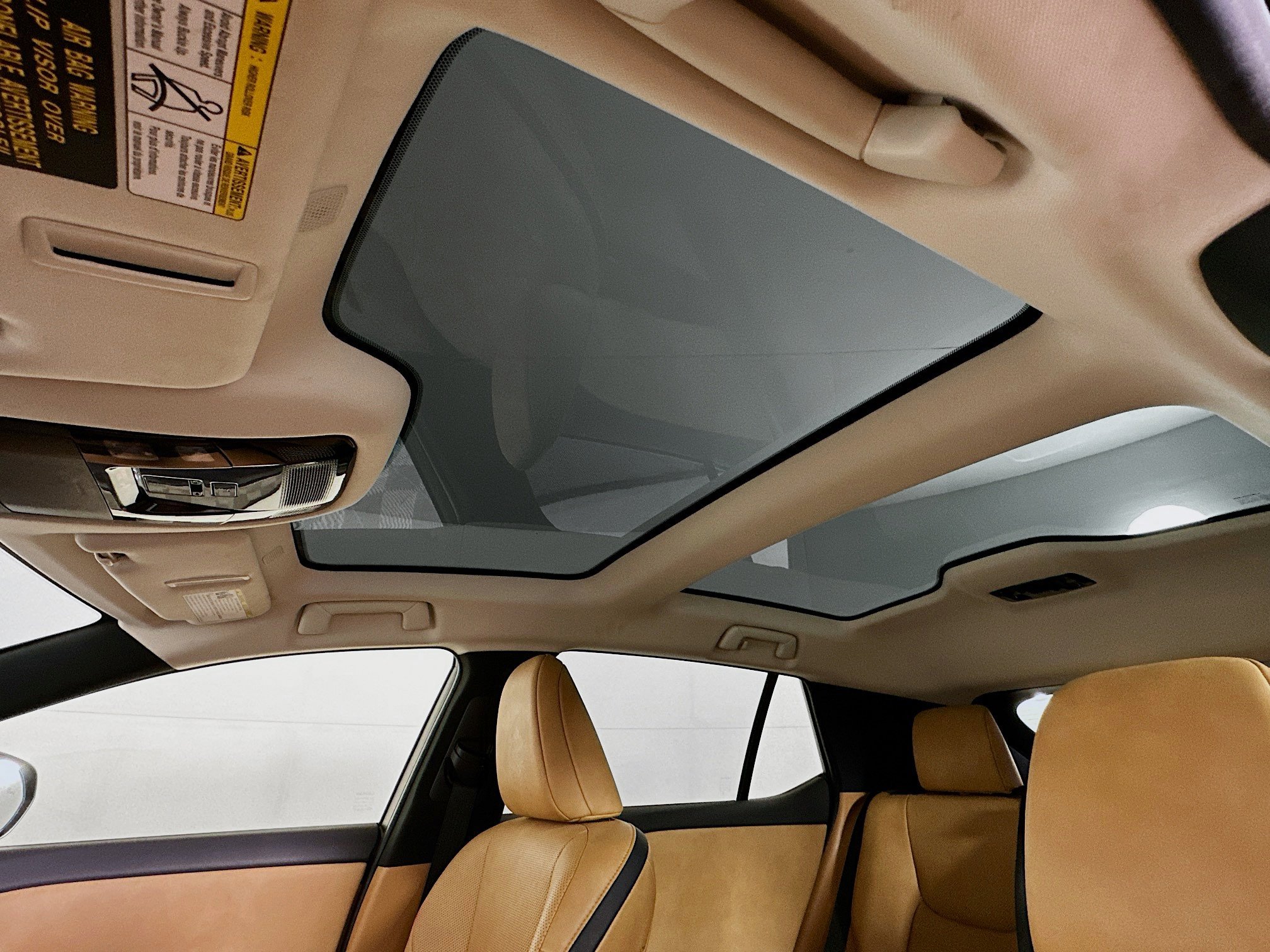 Used 2023 Lexus RZ 450e Premium w/ Technology Package image 27