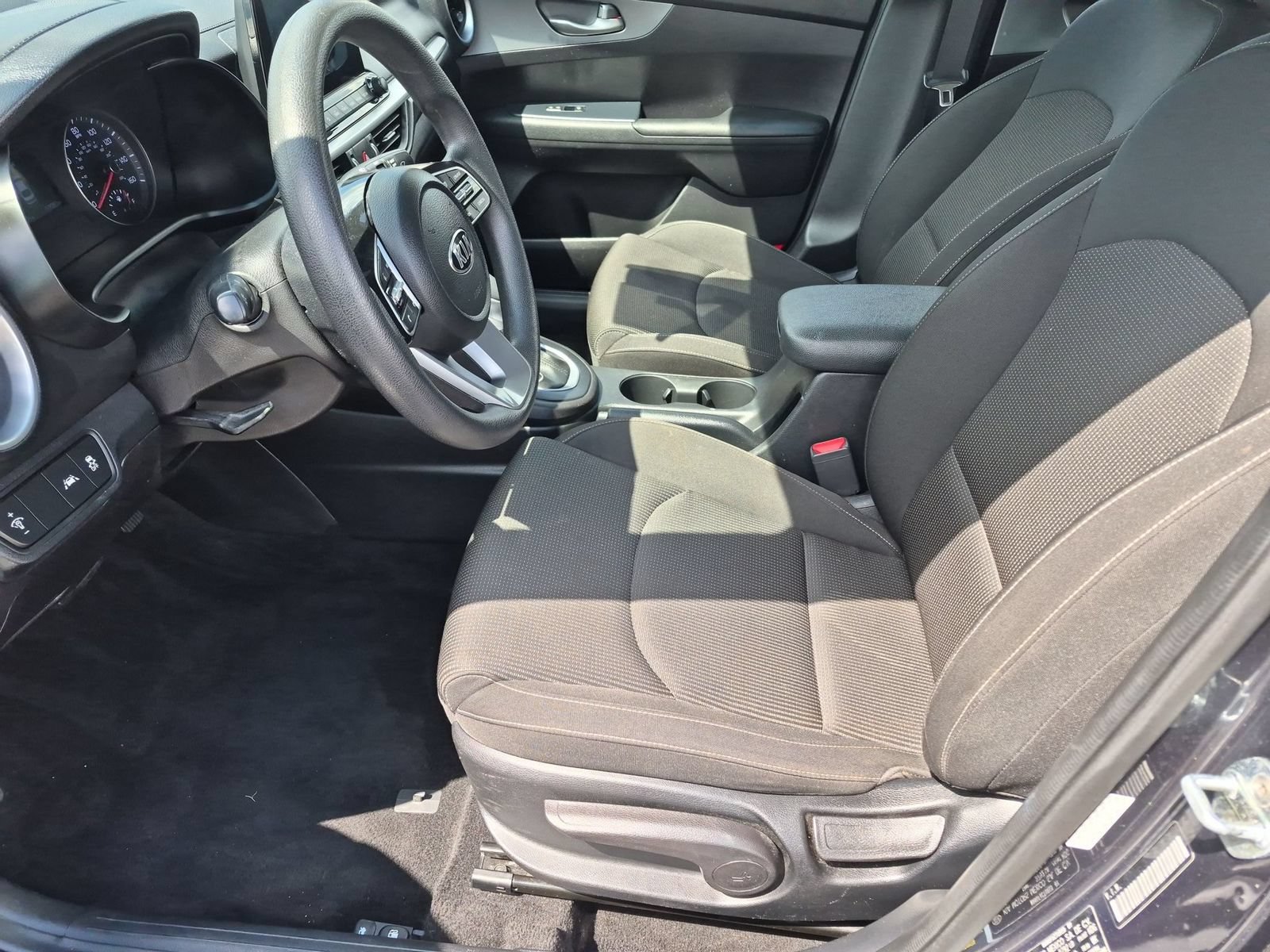 Used 2020 Kia Forte LXS FWD image 15