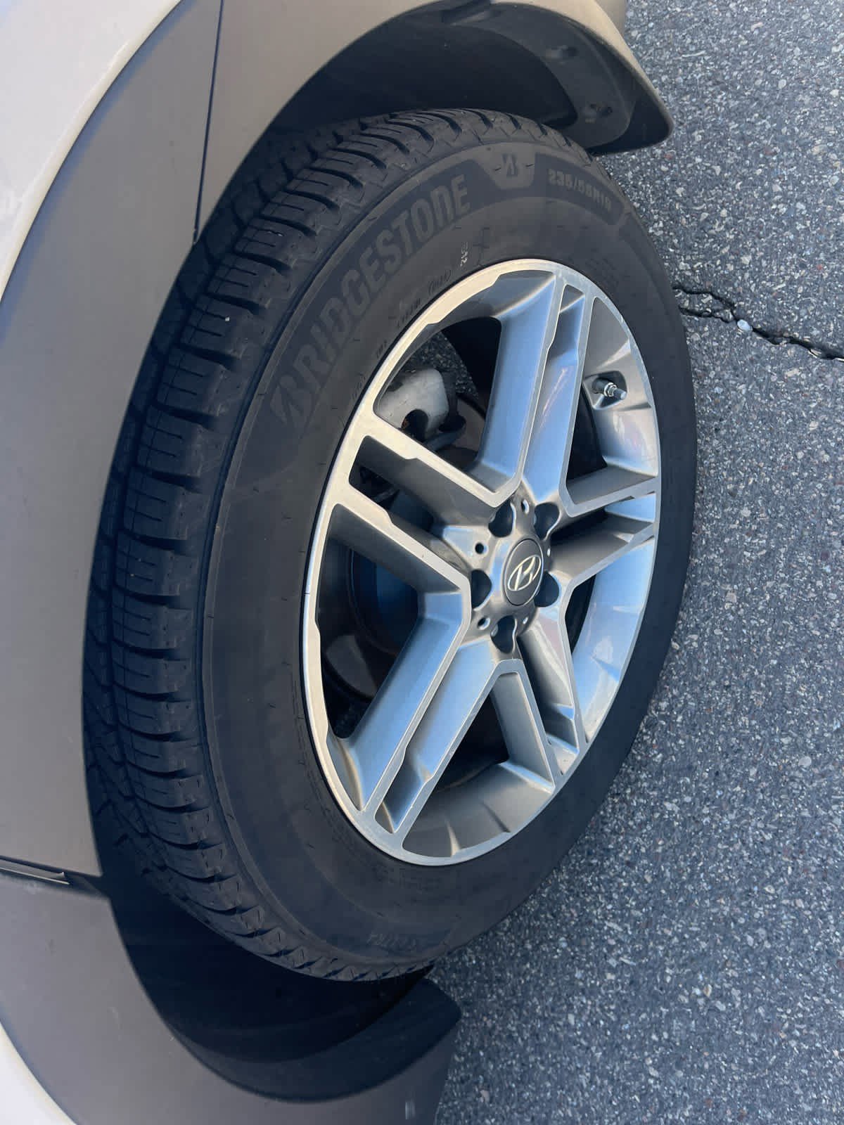 Used 2017 Hyundai Santa Fe Limited w/ Cargo Package AWD/4WD image 6