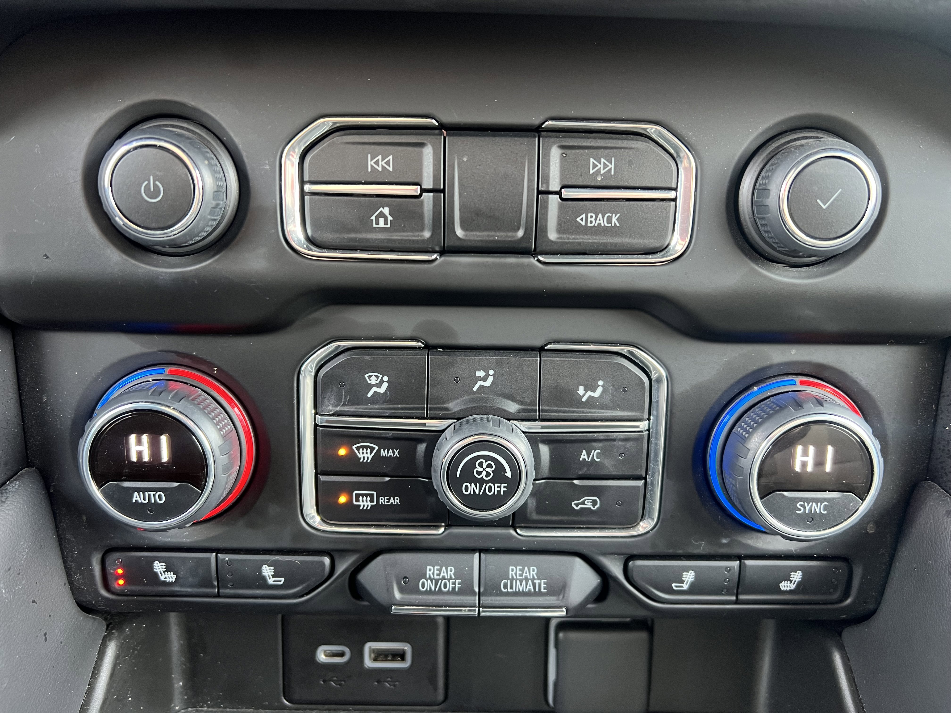 Certified 2022 Chevrolet Tahoe RST w/ Luxury Package image 25