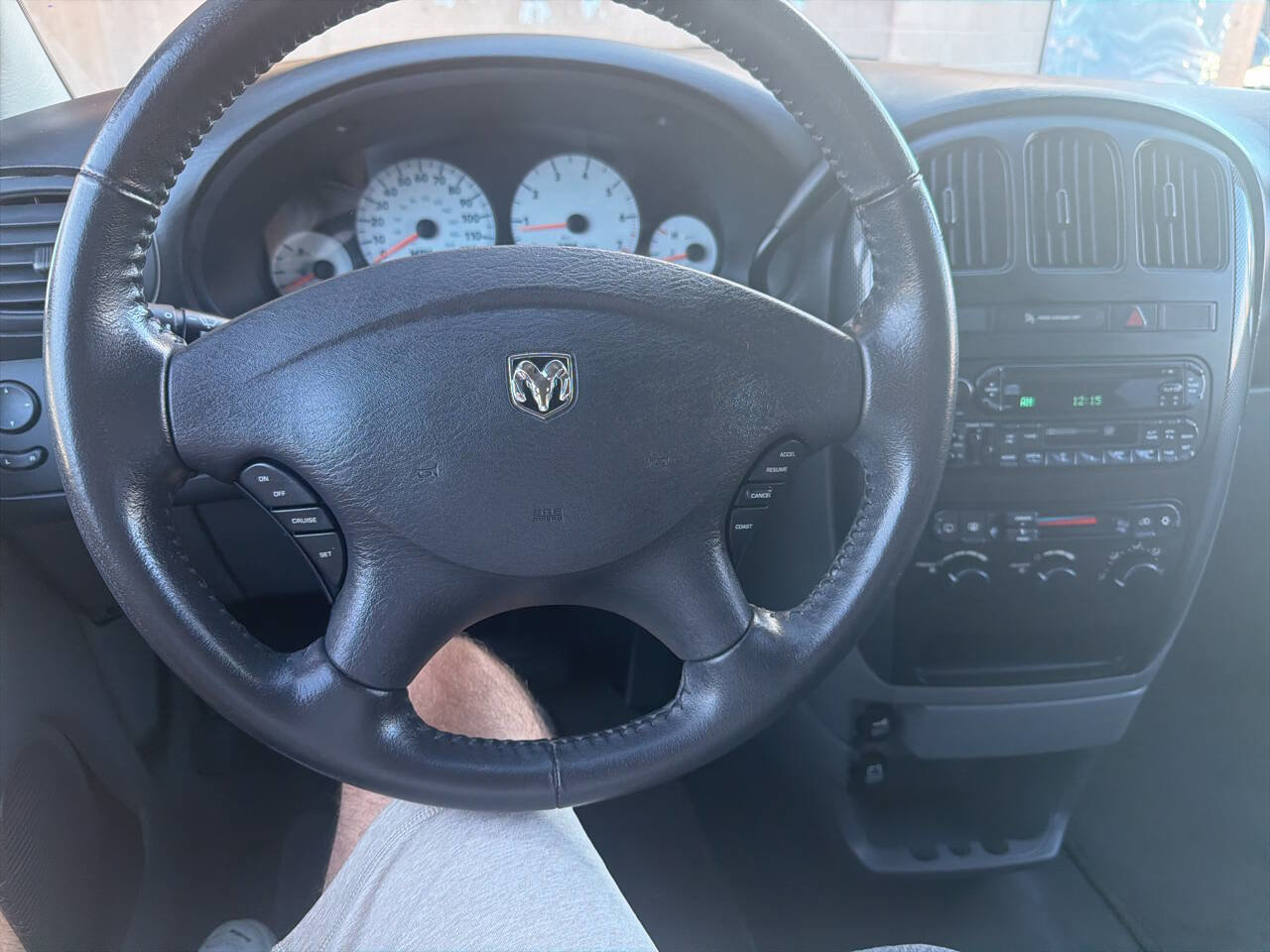 Used 2007 Dodge Grand Caravan SXT image 24