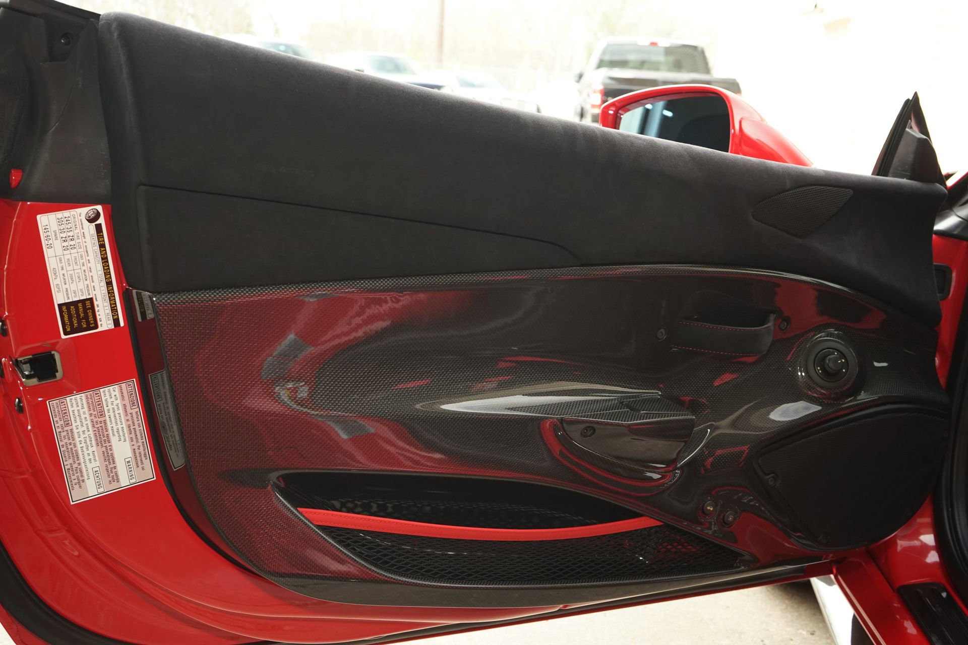 Used 2020 Ferrari 488 Pista Spider image 24