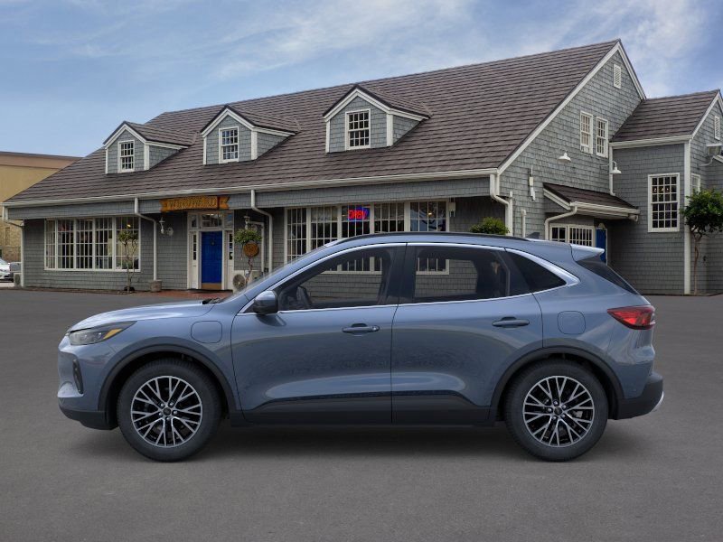 Used 2024 Ford Escape SE w/ PHEV Premium Package image 3