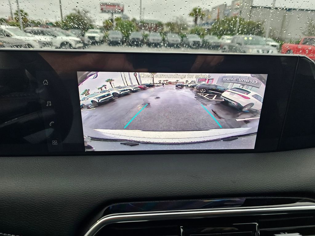 New 2026 Nissan Armada SV image 21