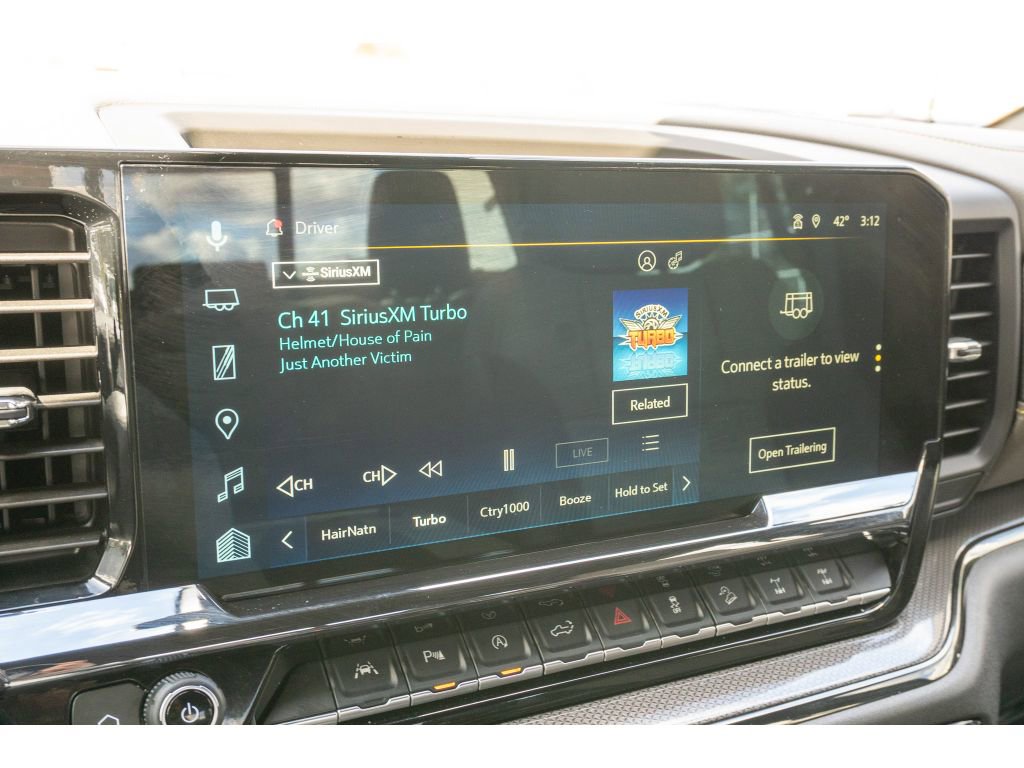 Used 2025 Chevrolet Silverado 1500 ZR2 image 21