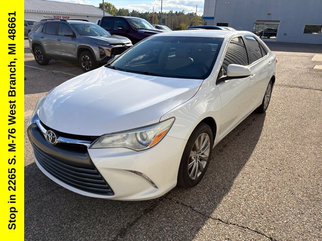 Used 2016 Toyota Camry XLE FWD image 6