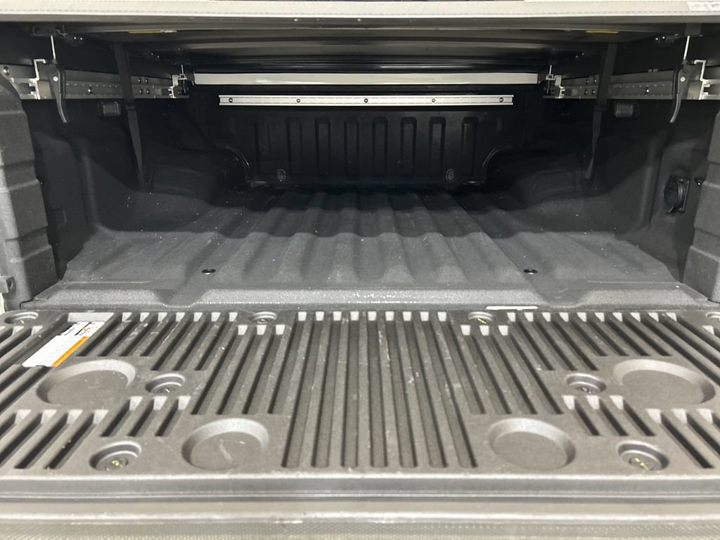 Used 2025 Nissan Frontier Pro-X w/ Pro Premium Package RWD image 5