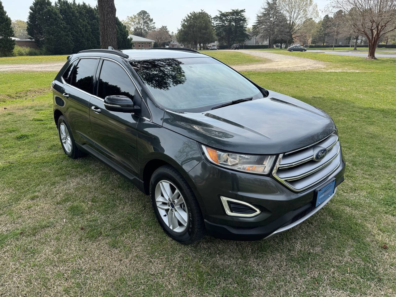 Used 2015 Ford Edge SEL w/ Equipment Group 201A image 2