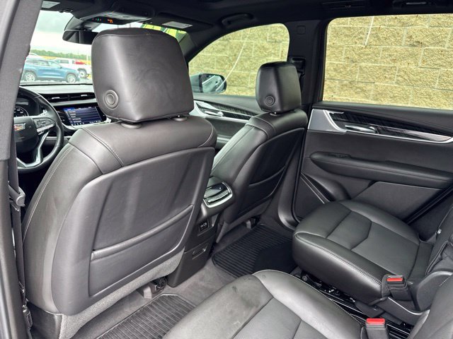 Used 2024 Cadillac XT6 Premium Luxury AWD/4WD image 15