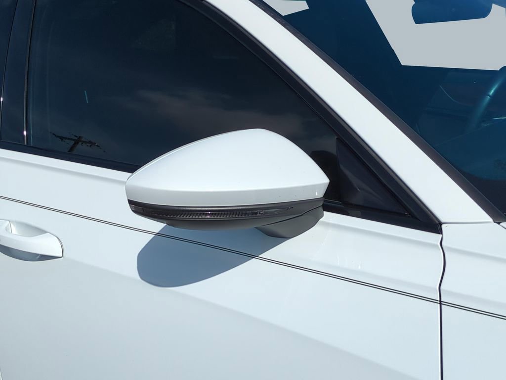 Used 2023 Audi A6 Premium Plus w/ Premium Plus Package image 11