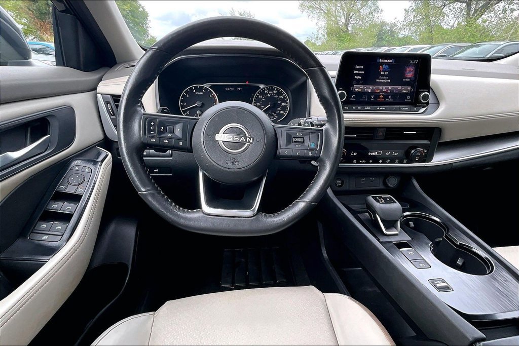Used 2024 Nissan Rogue SV w/ SV Premium Package FWD image 7