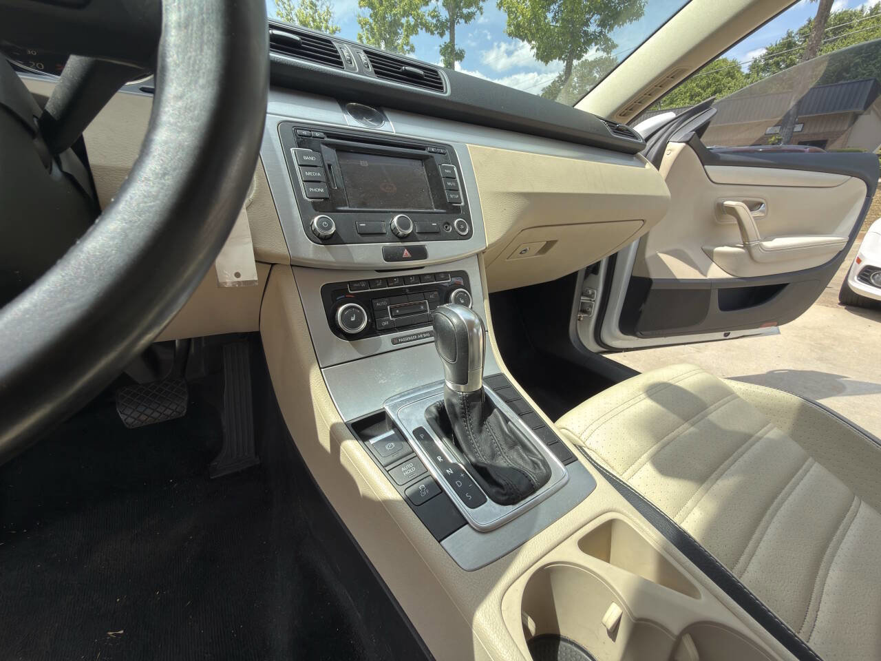 Used 2012 Volkswagen CC Lux Limited FWD image 50