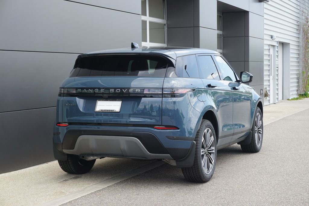 New 2026 Land Rover Range Rover Evoque S image 2
