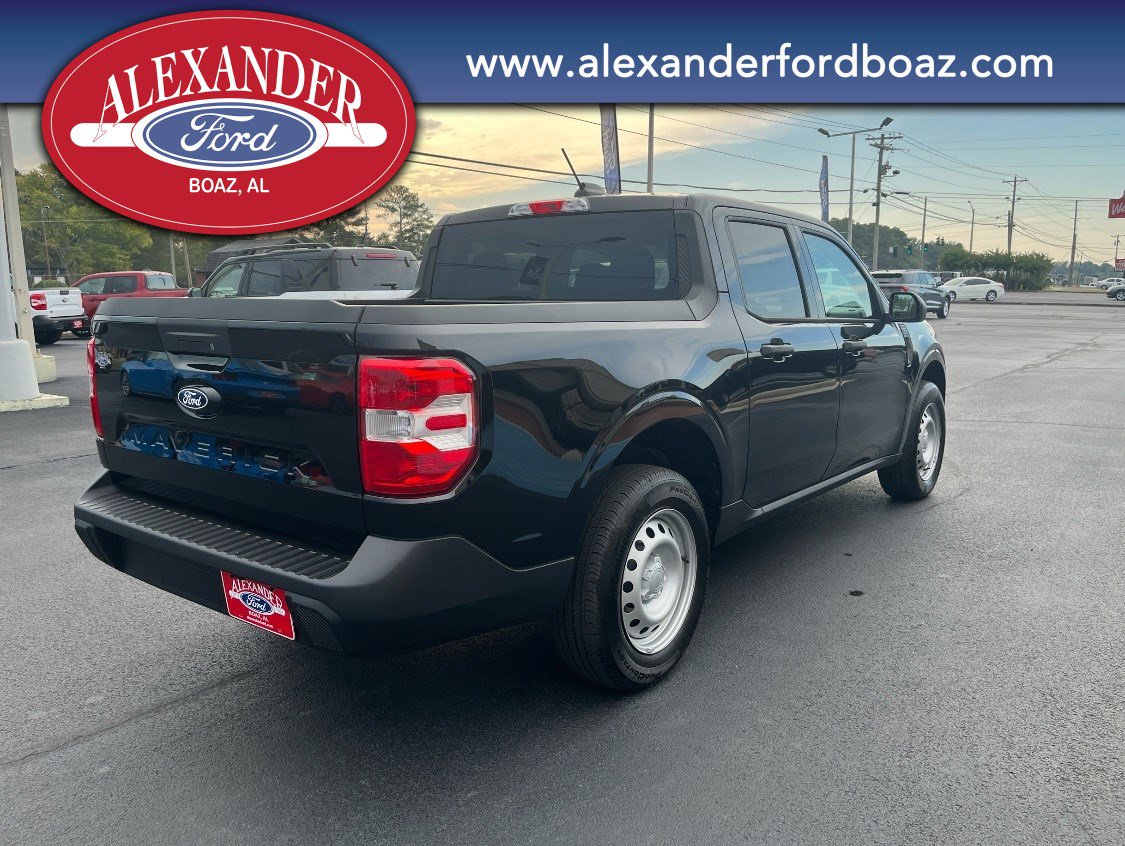 New 2025 Ford Maverick XL image 4