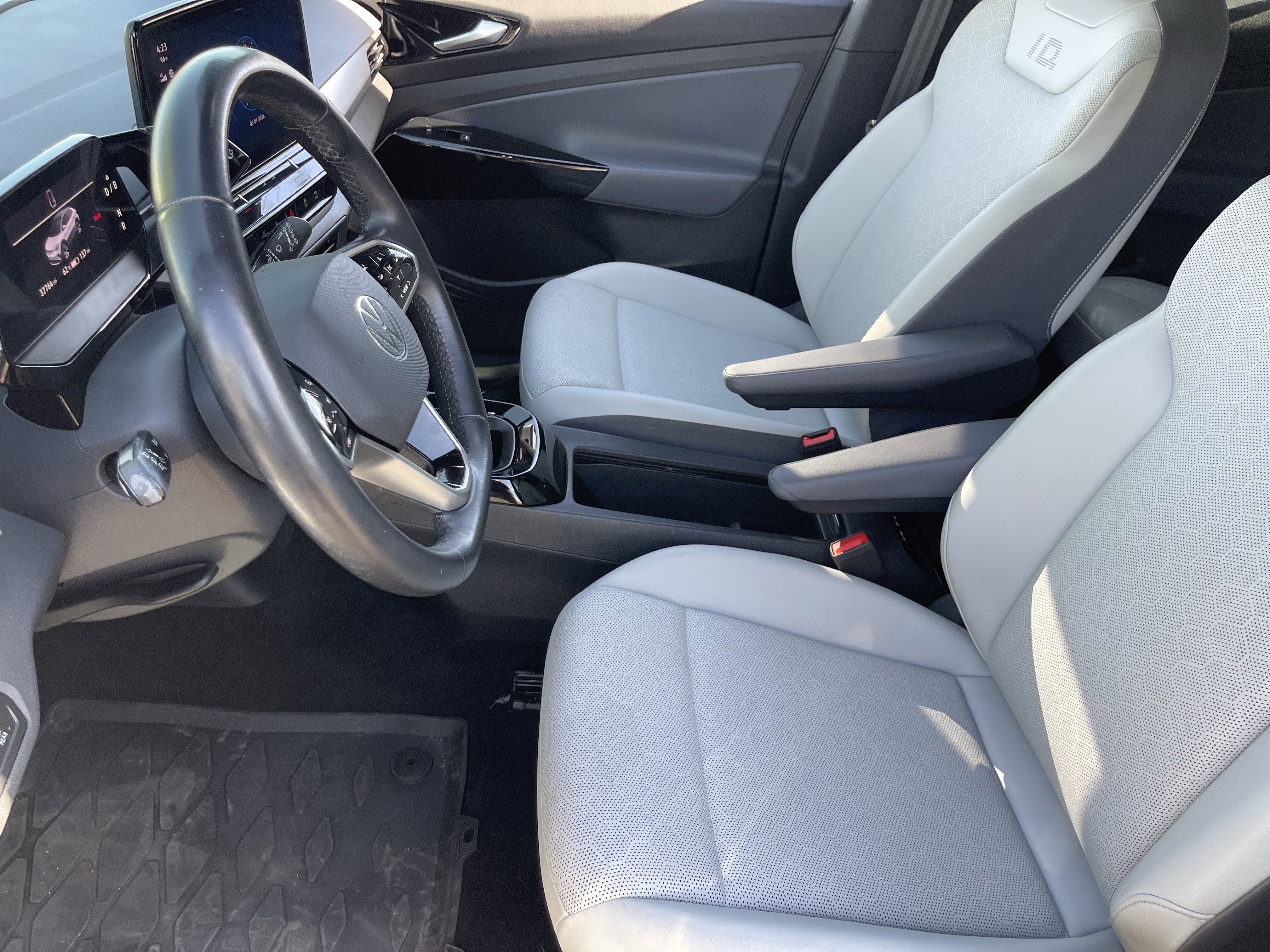 Used 2021 Volkswagen ID.4 Pro S w/ Gradient Package AWD/4WD image 20