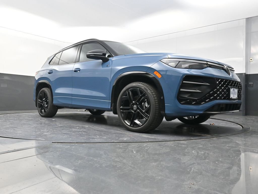 New 2026 Volkswagen Tiguan SE R-Line image 20