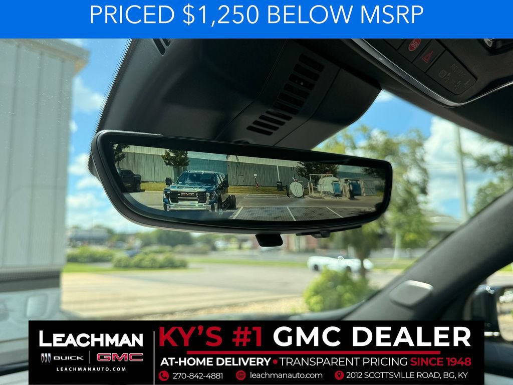 New 2026 Buick Enclave Avenir w/ Super Cruise Package FWD image 15
