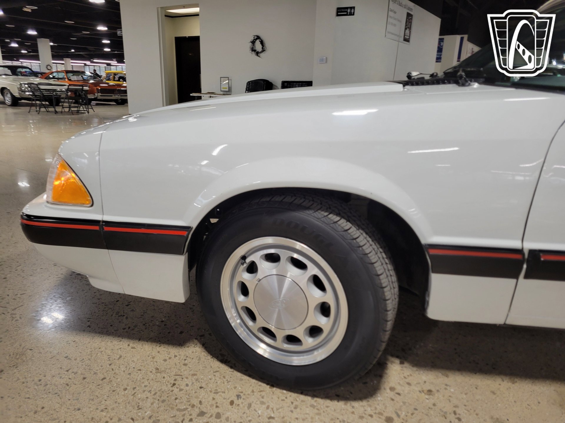 Used 1989 Ford Mustang LX RWD image 8