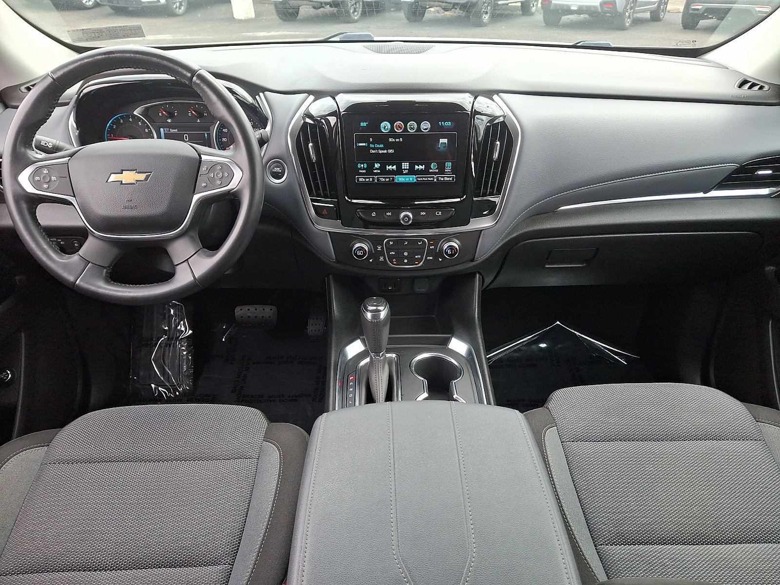 Used 2019 Chevrolet Traverse LT FWD image 11