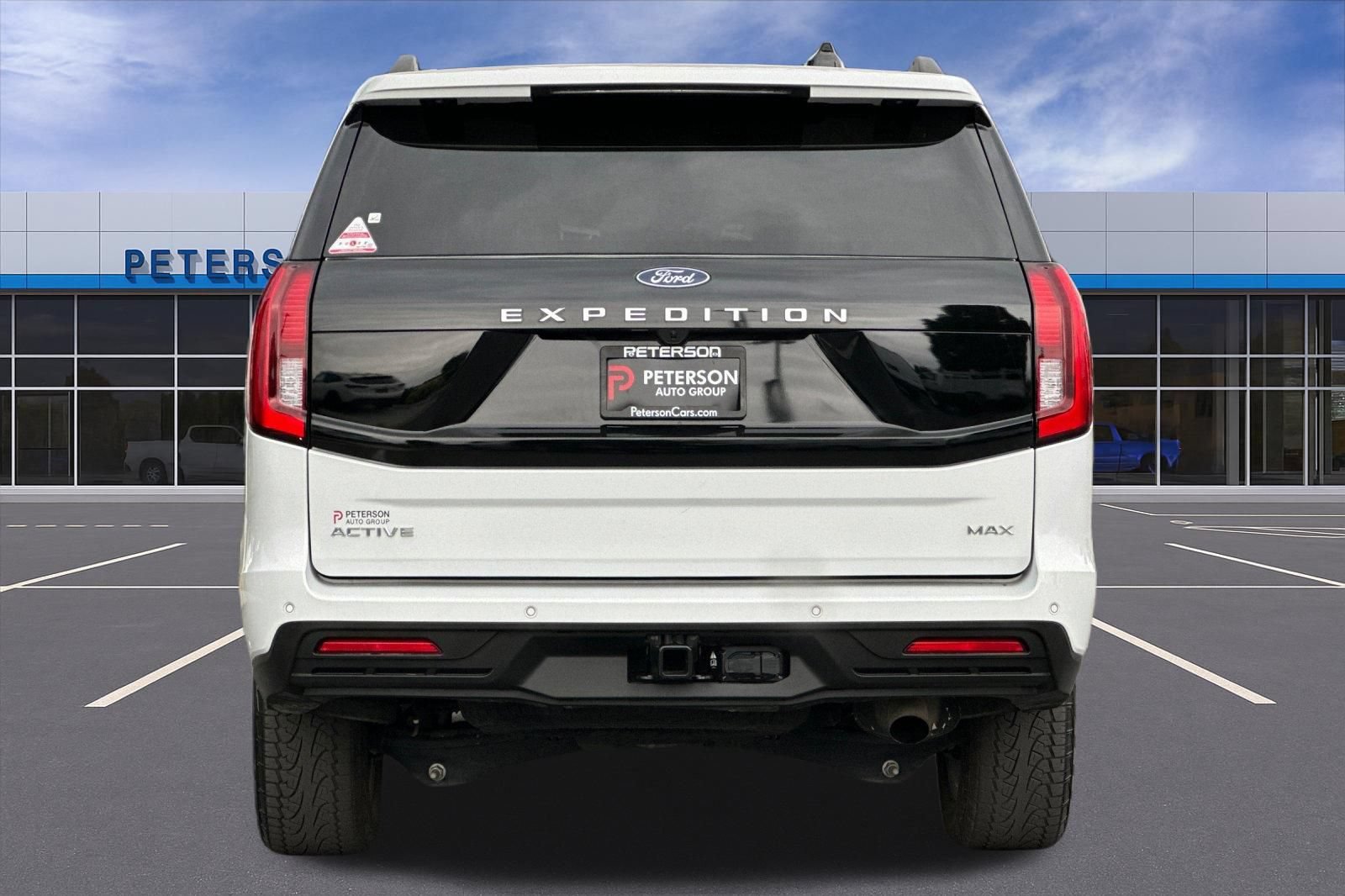 Used 2025 Ford Expedition Max Active AWD/4WD image 5
