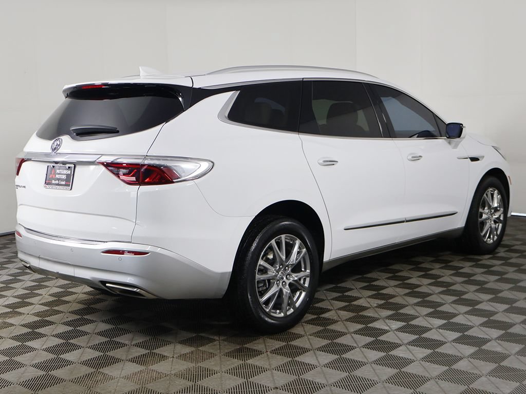 Used 2023 Buick Enclave Essence w/ Experience Buick Package AWD/4WD image 14