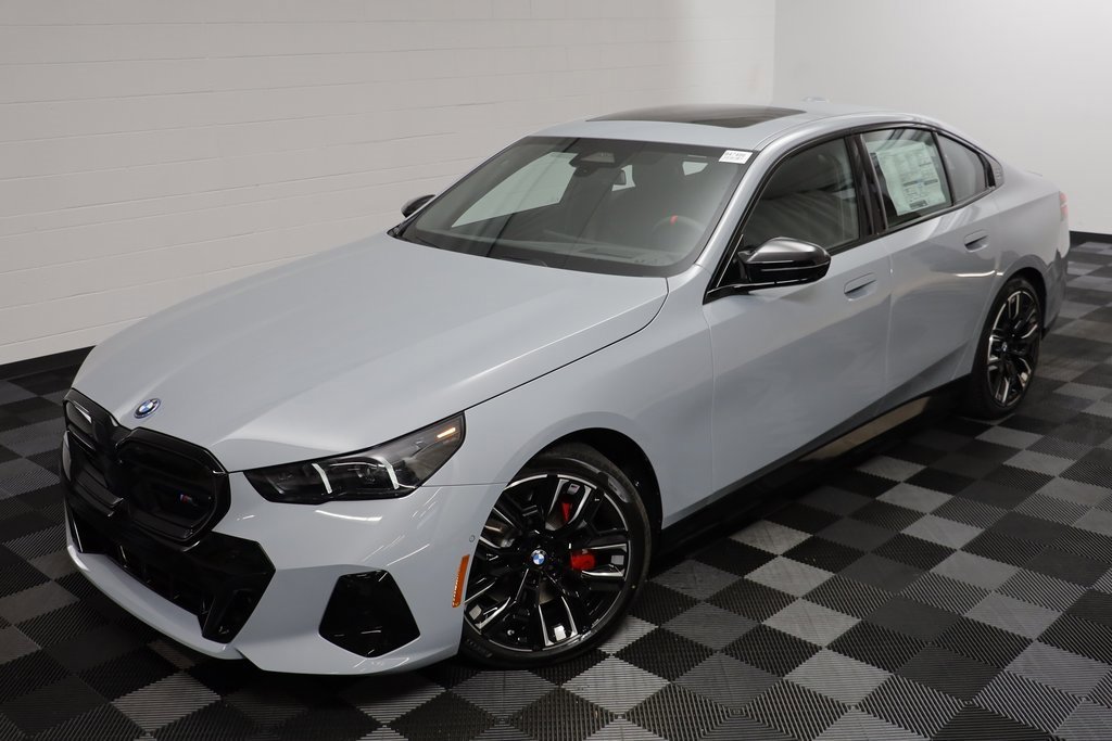 New 2025 BMW i5 M60 w/ Premium Package video 2