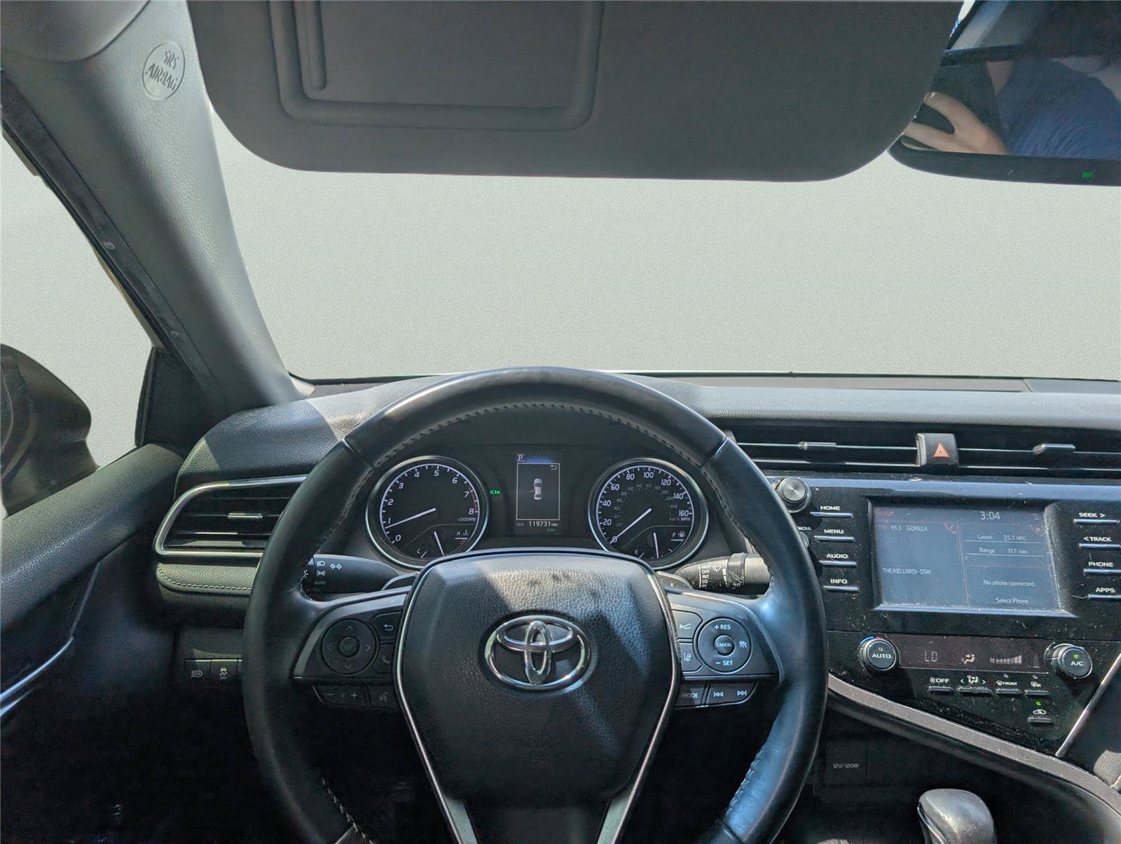 Used 2018 Toyota Camry SE w/ Convenience Package FWD image 30