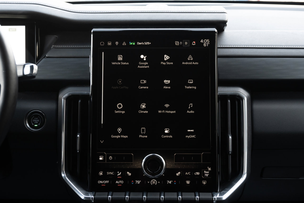 Used 2025 GMC Acadia Elevation image 27