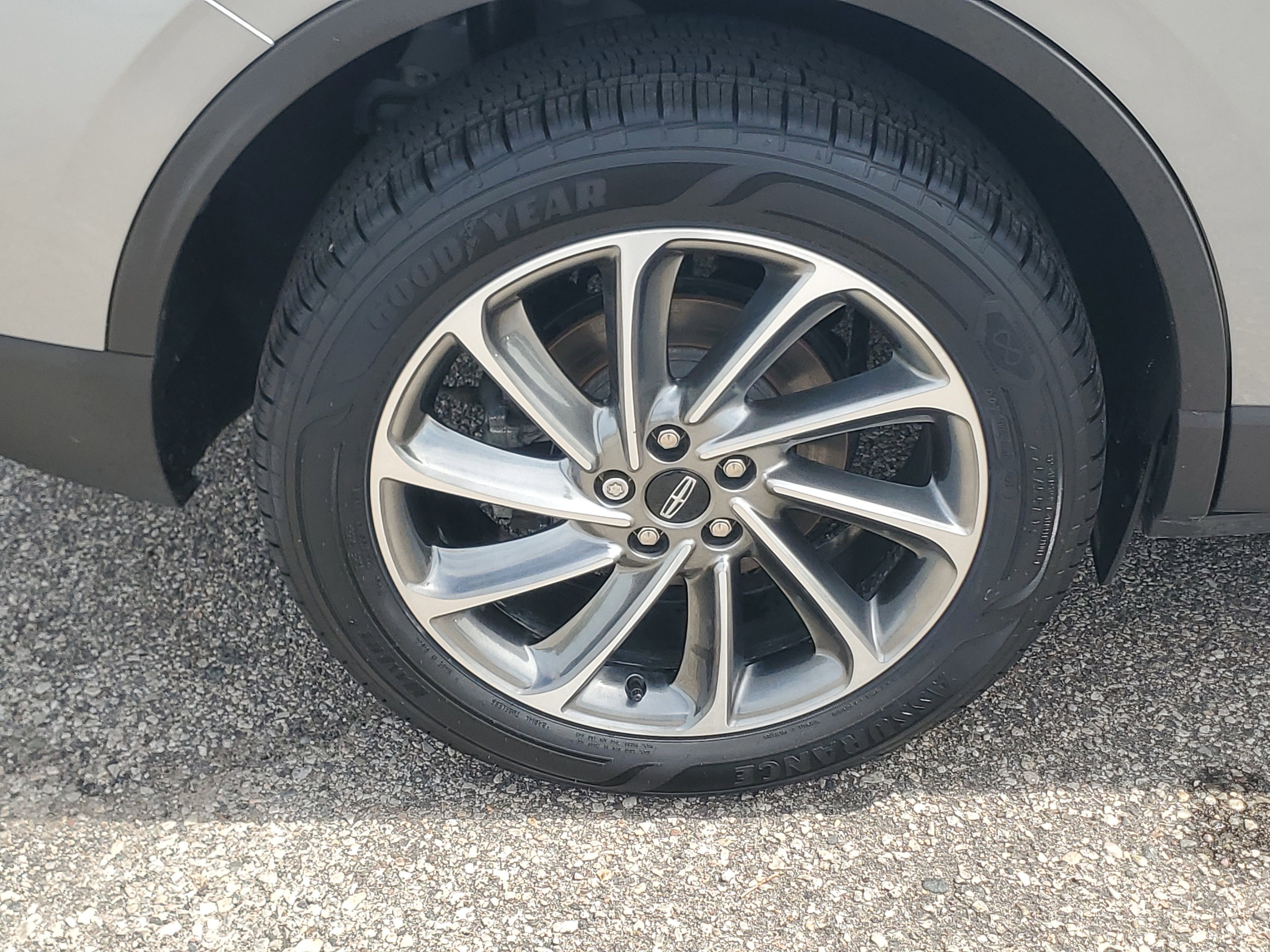 Certified 2024 Lincoln Corsair AWD w/ Equipment Group 101A image 7