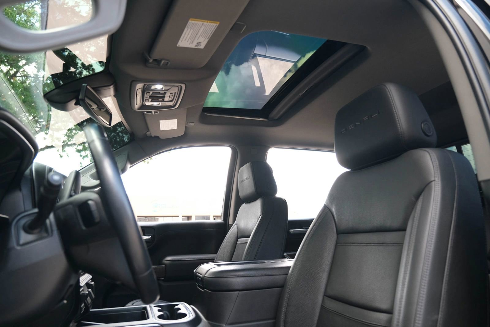 Used 2021 GMC Sierra 1500 Denali w/ Driver Alert Package II image 21