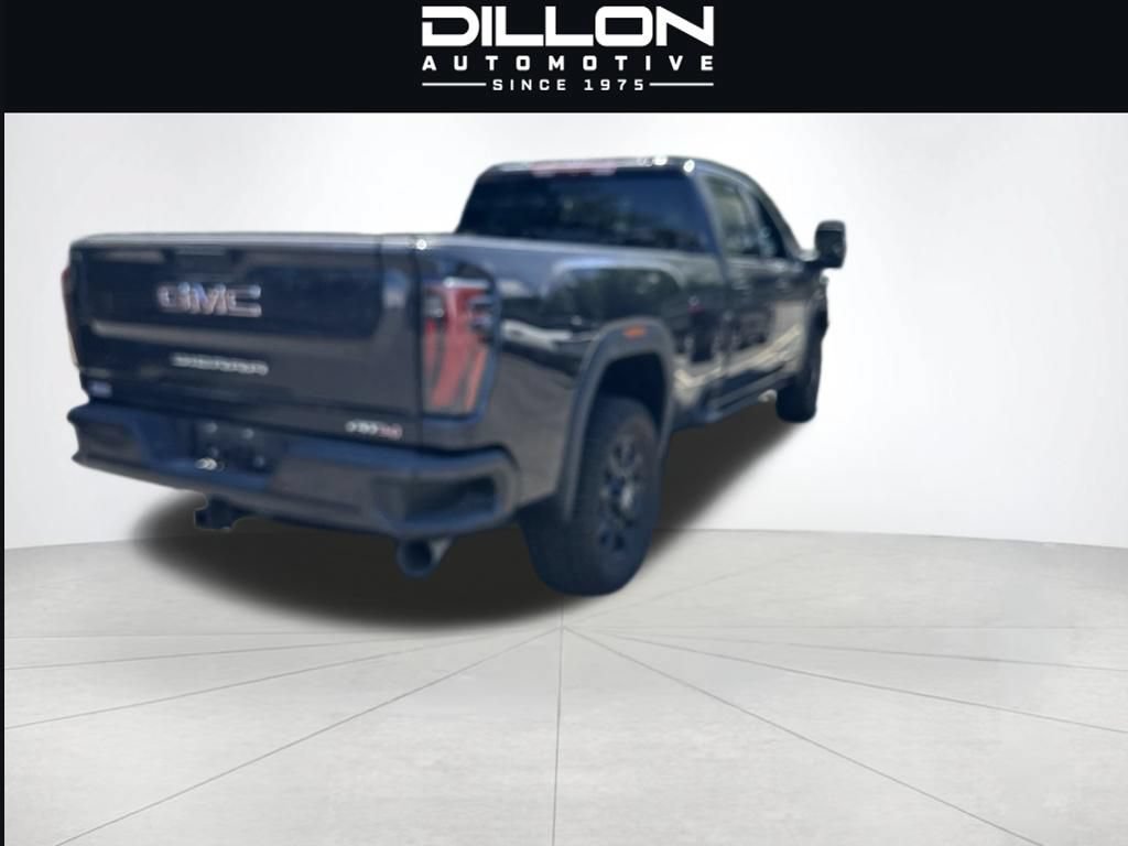 Used 2024 GMC Sierra 2500 AT4 w/ AT4 Premium Plus Package AWD/4WD image 11